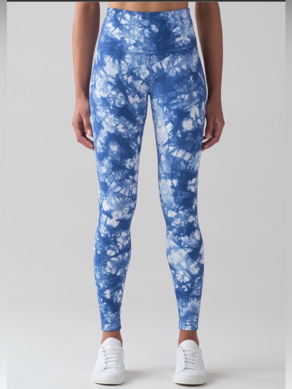 Lululemon Wunder Under Pant (Hi-
Rise) Shibori Size 4